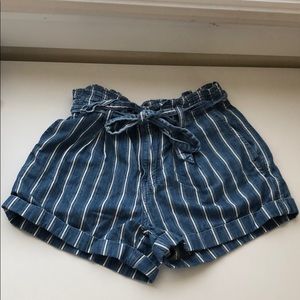 American Eagle Tie Front Striped Shorts